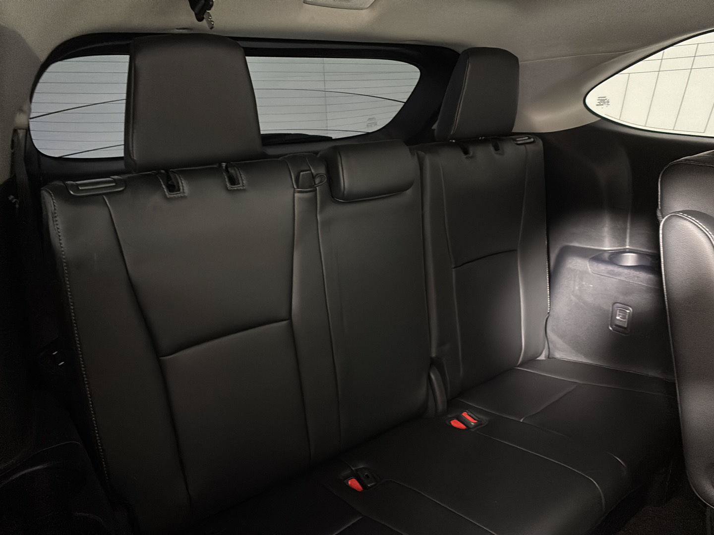 Used 2025 Toyota Highlander Platinum AWD/4WD image 14