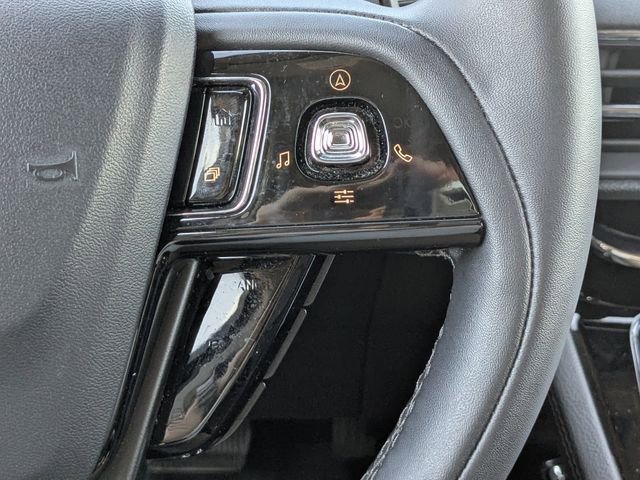Certified 2022 Lincoln Corsair FWD w/ Equipment Group 101A image 28
