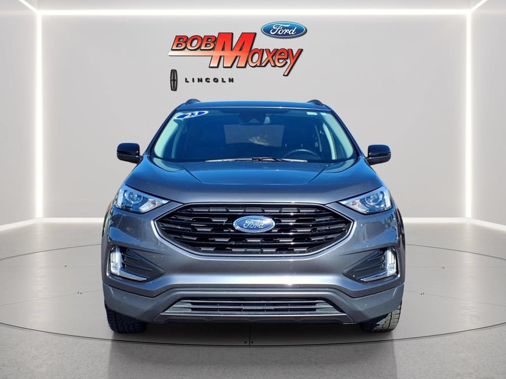 Used 2023 Ford Edge SEL w/ Sport Appearance Package AWD/4WD image 2