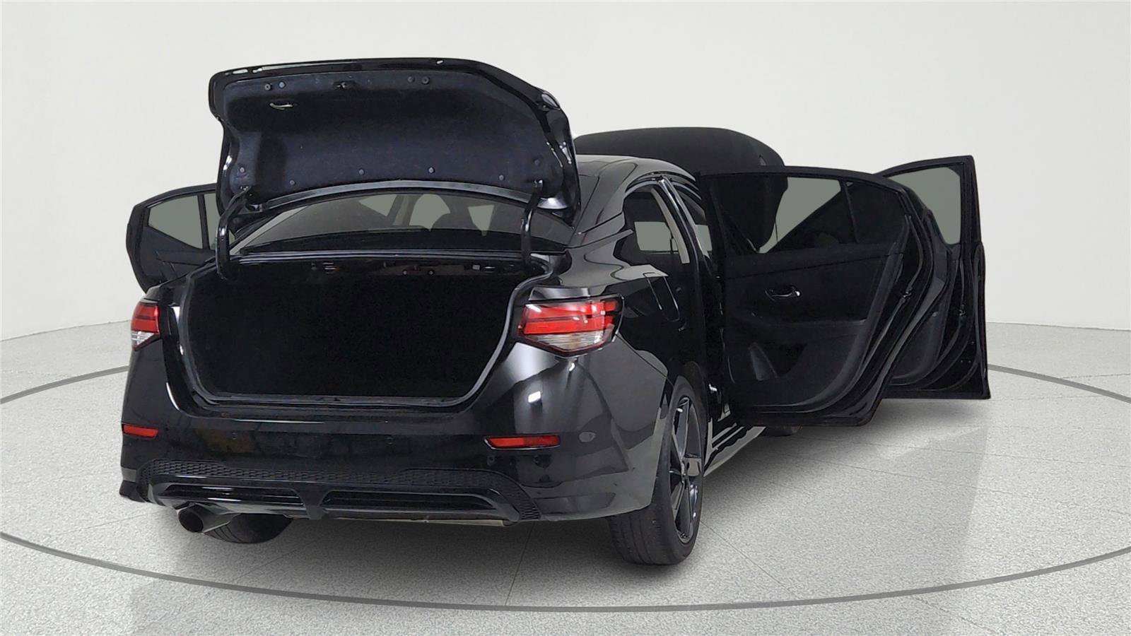 Used 2022 Nissan Sentra SR w/ Midnight Edition FWD image 8