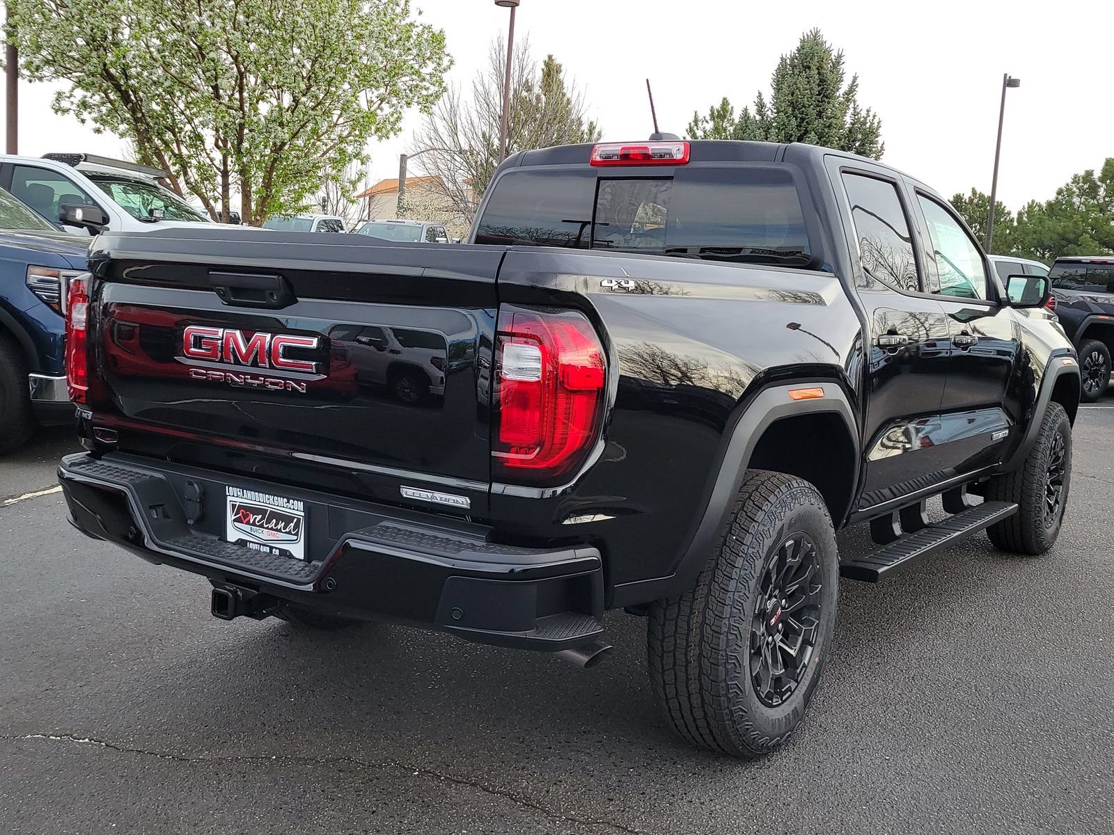 New 2026 GMC Canyon Elevation w/ Technology Package AWD/4WD image 3