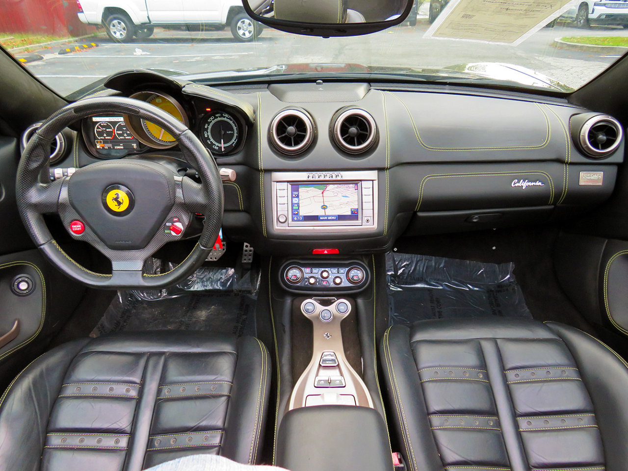Used 2011 Ferrari California image 29