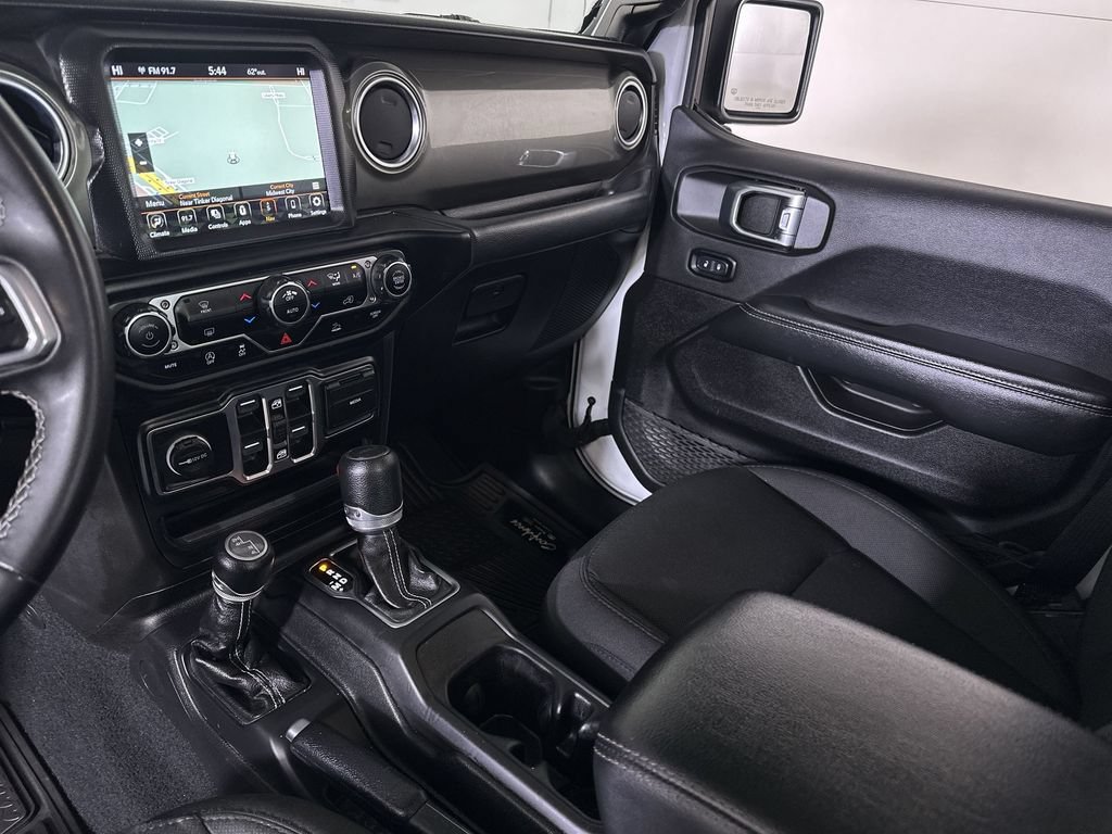 Used 2023 Jeep Gladiator Overland AWD/4WD image 36