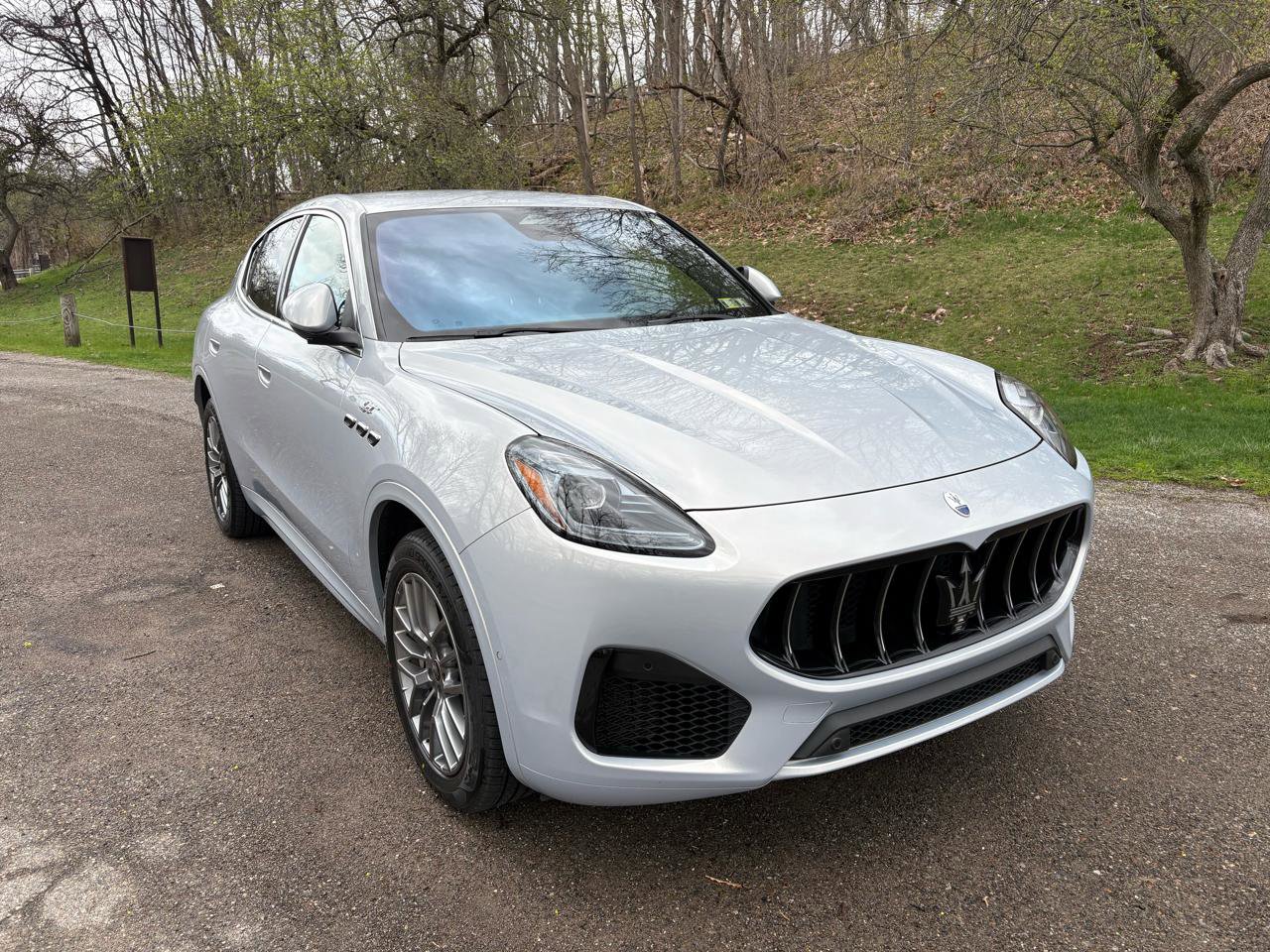 Used 2024 Maserati Grecale GT image 1