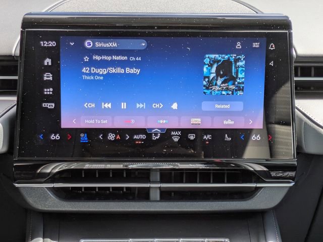 New 2026 Lincoln Nautilus Reserve w/ Jet Appearance Package image 18