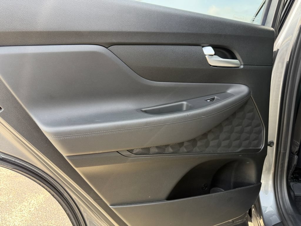 Used 2019 Hyundai Santa Fe SEL AWD/4WD image 24