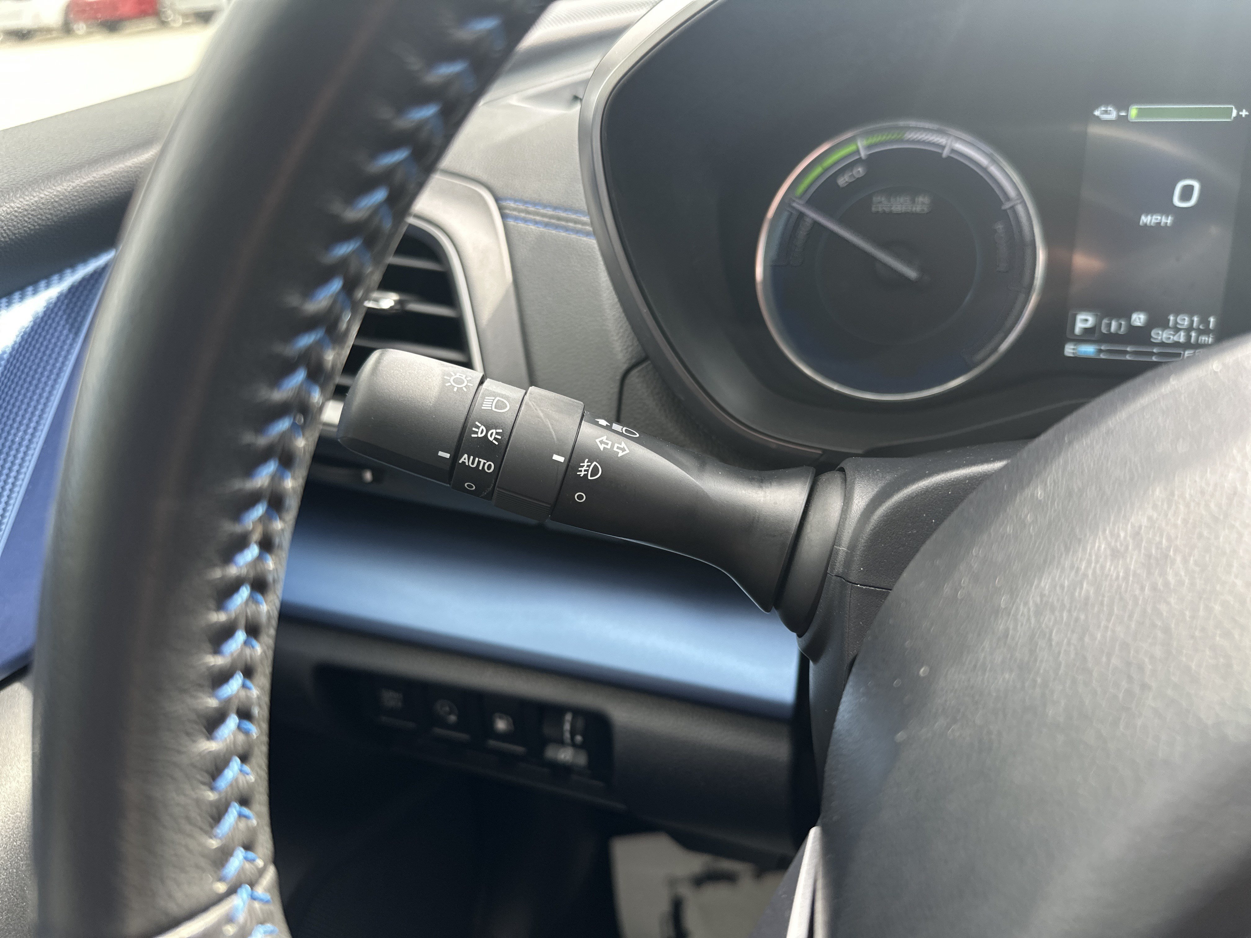 Used 2023 Subaru Crosstrek Hybrid AWD/4WD image 24