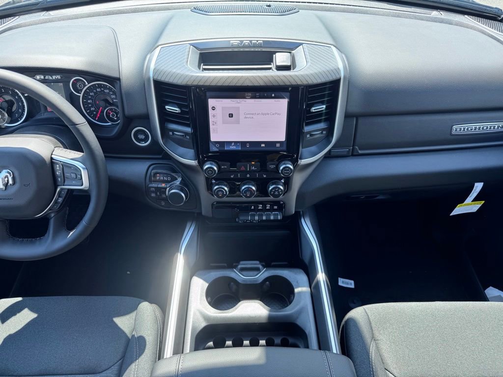 New 2026 RAM 1500 4x4 Crew Cab image 12