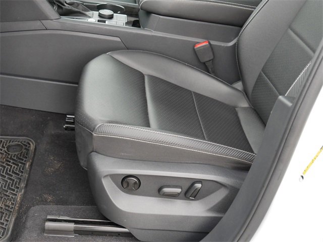 Certified 2023 Volkswagen Atlas Cross Sport SE image 14