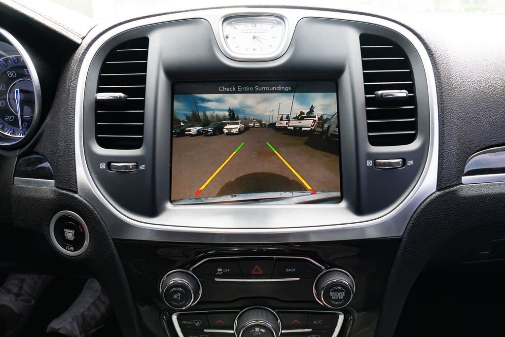 Used 2016 Chrysler 300 C RWD image 14