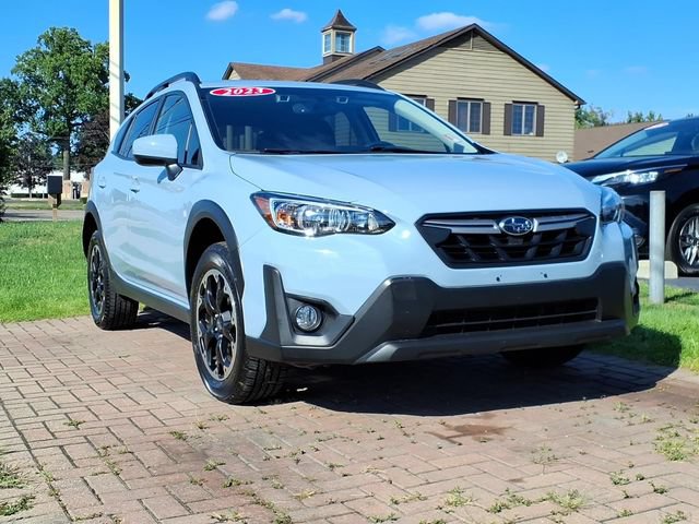 Used 2023 Subaru Crosstrek 2.0i Premium AWD/4WD image 3
