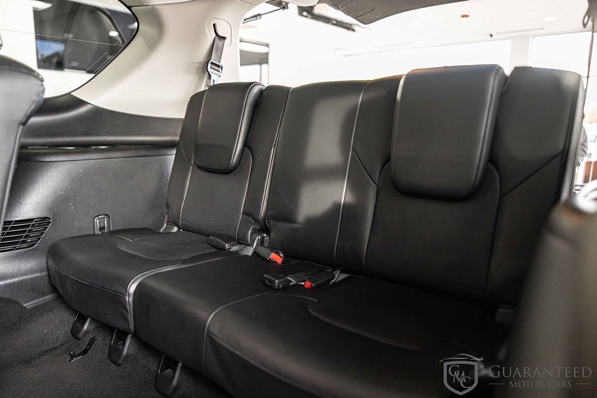 Used 2019 Nissan Armada Platinum image 39