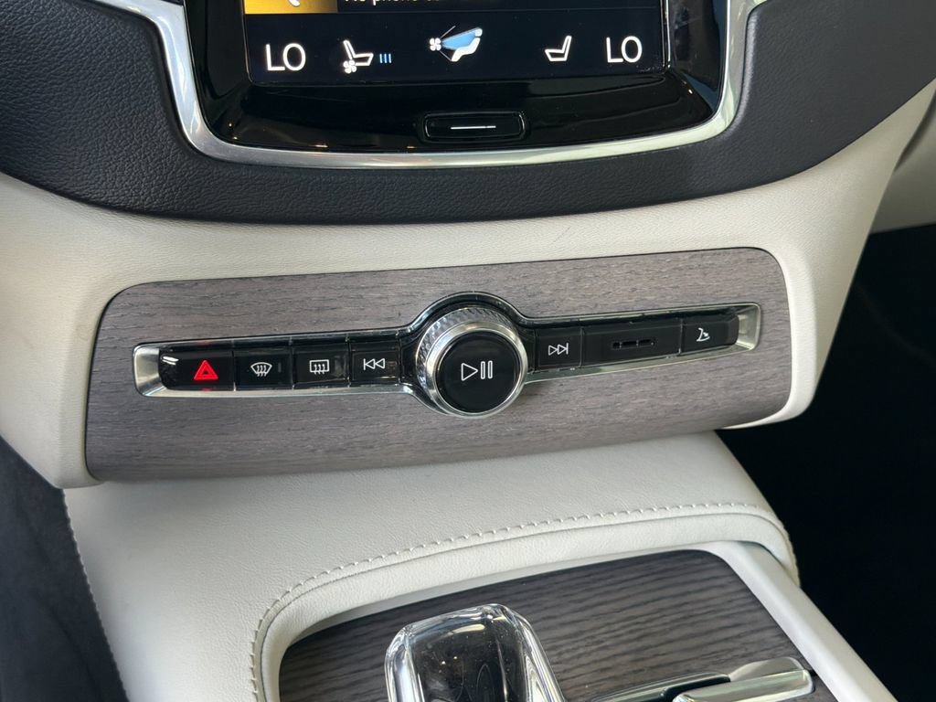 Used 2022 Volvo XC90 T8 Inscription w/ Advanced Package AWD/4WD image 22