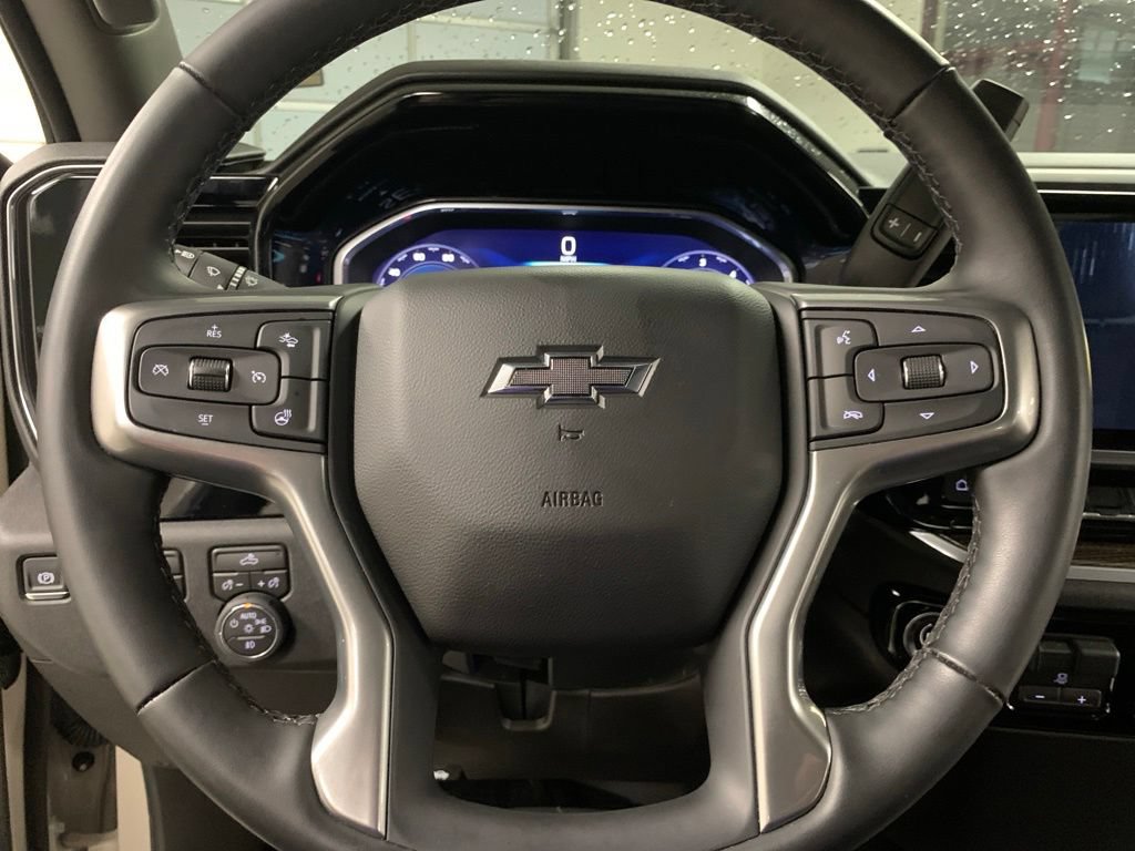 Used 2026 Chevrolet Silverado 1500 RST w/ RST Select Package AWD/4WD image 20