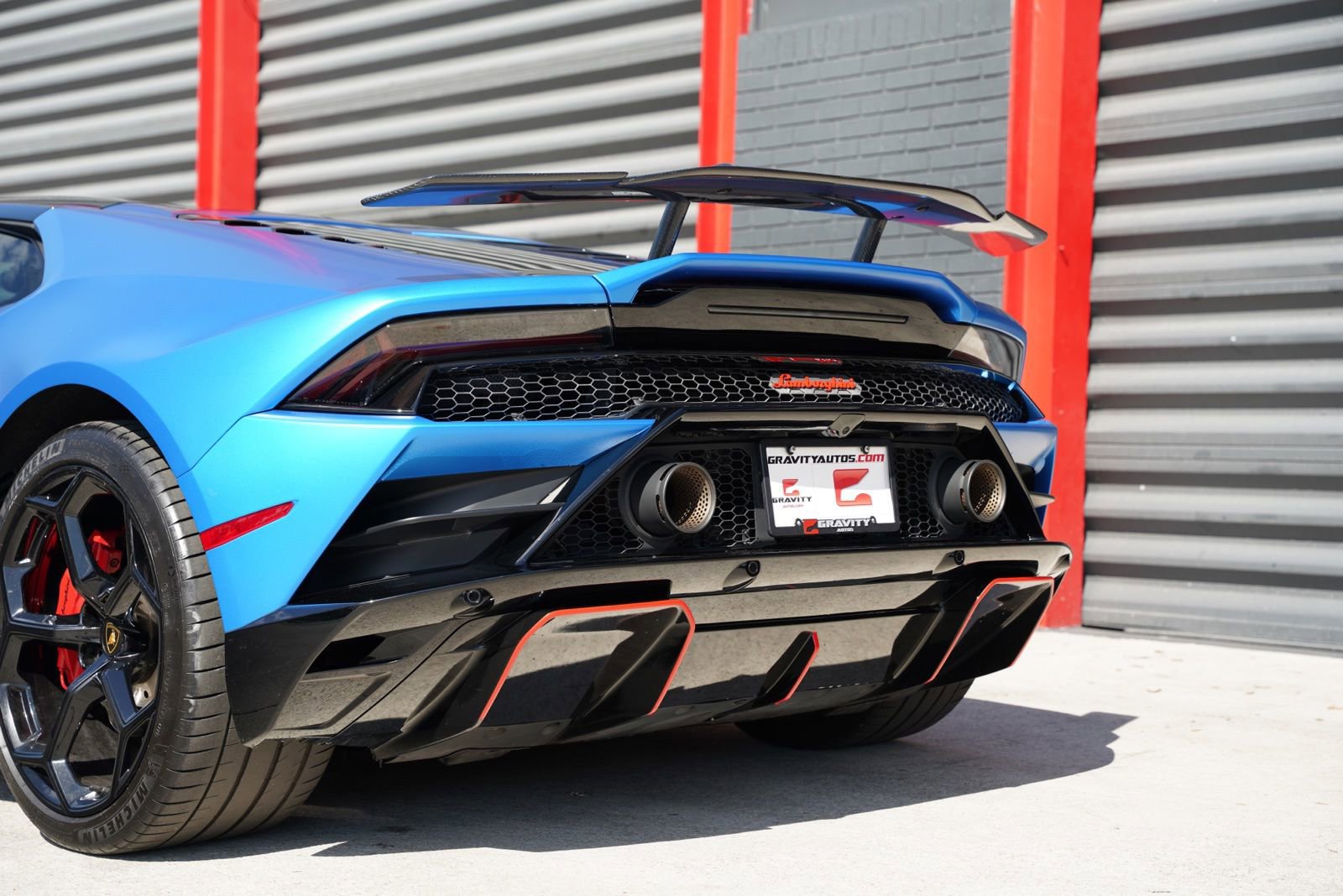 Used 2021 Lamborghini Huracan EVO image 13