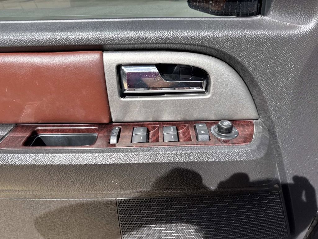 Used 2014 Ford Expedition EL King Ranch RWD image 22
