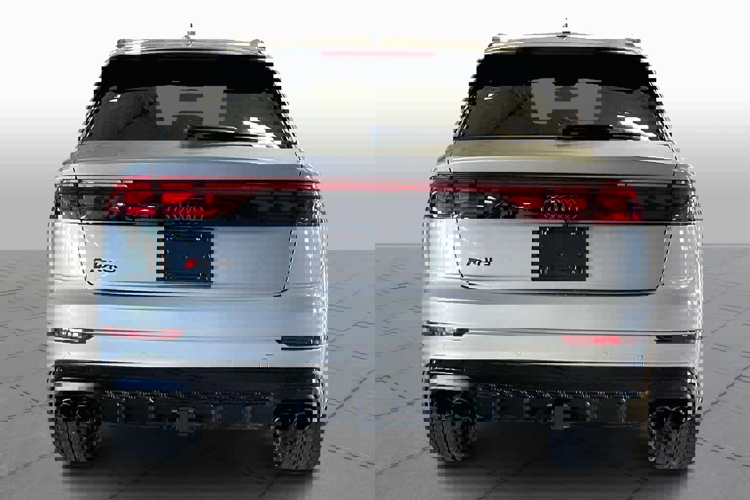 Used 2024 Audi SQ8 Prestige w/ Prestige Package image 4