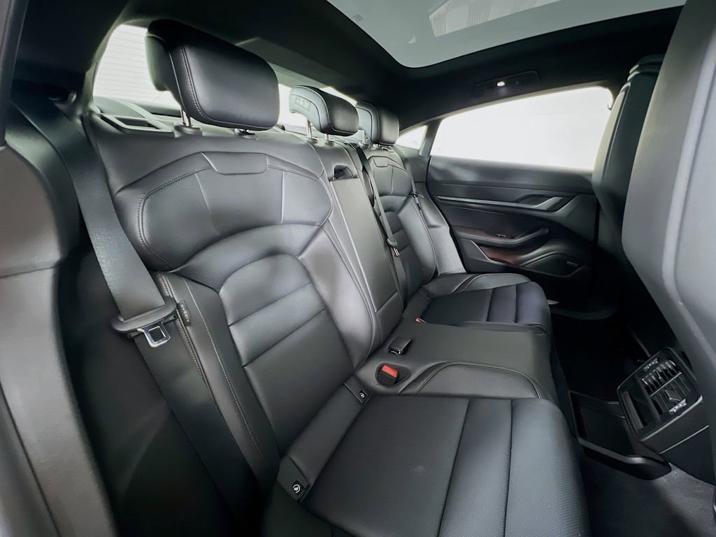 New 2026 Porsche Taycan image 29