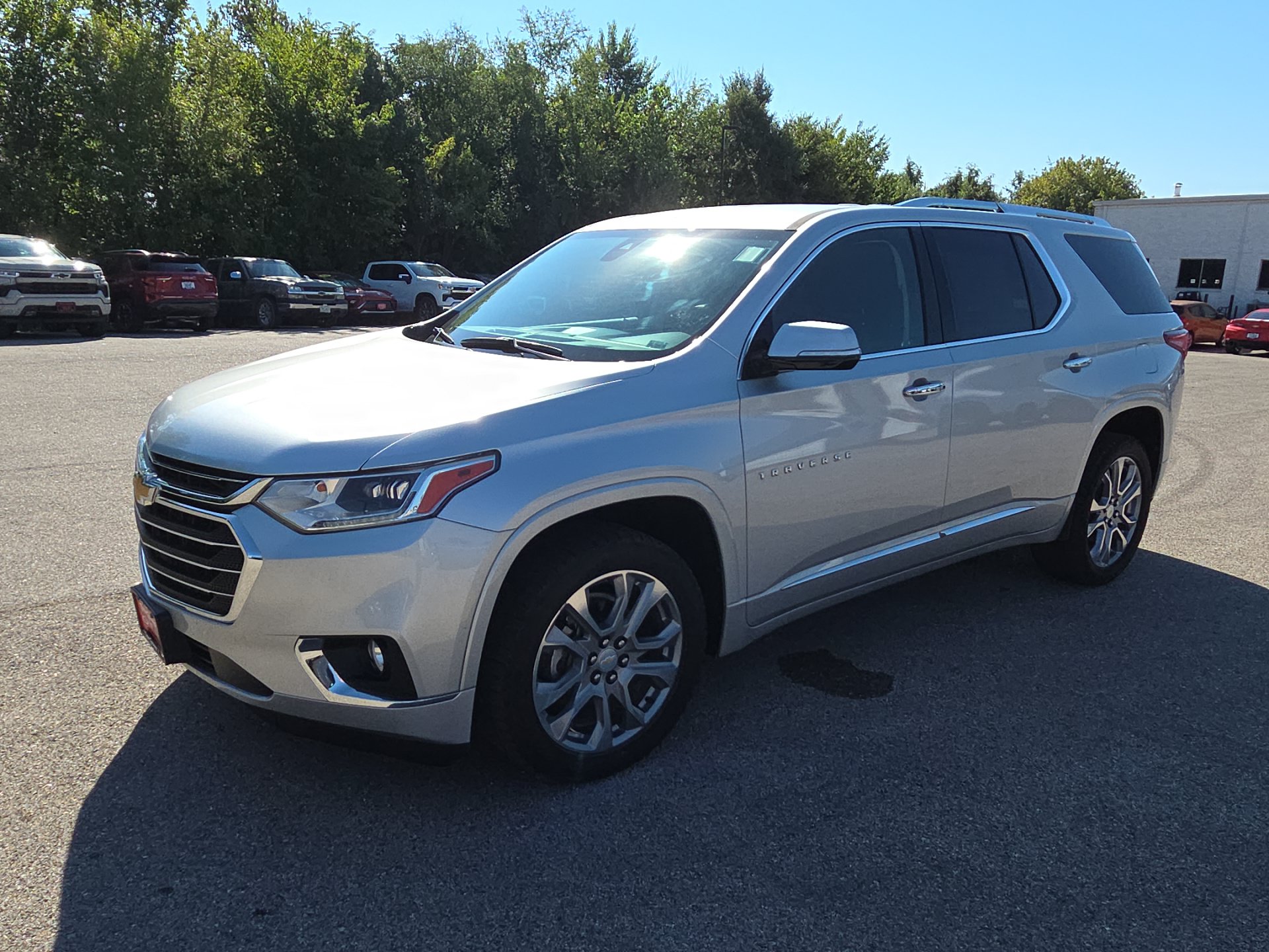 Used 2019 Chevrolet Traverse Premier w/ LPO, Floor Liner Package AWD/4WD image 4