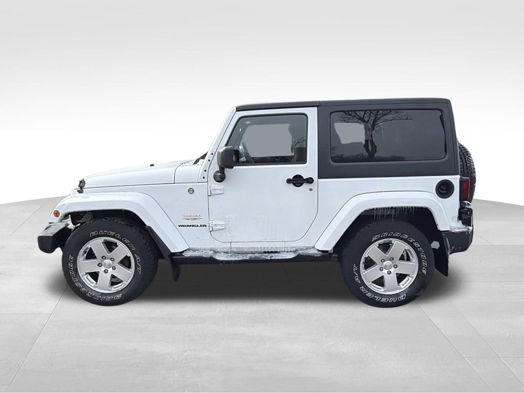 Used 2012 Jeep Wrangler Sahara w/ Dual Top Group image 6