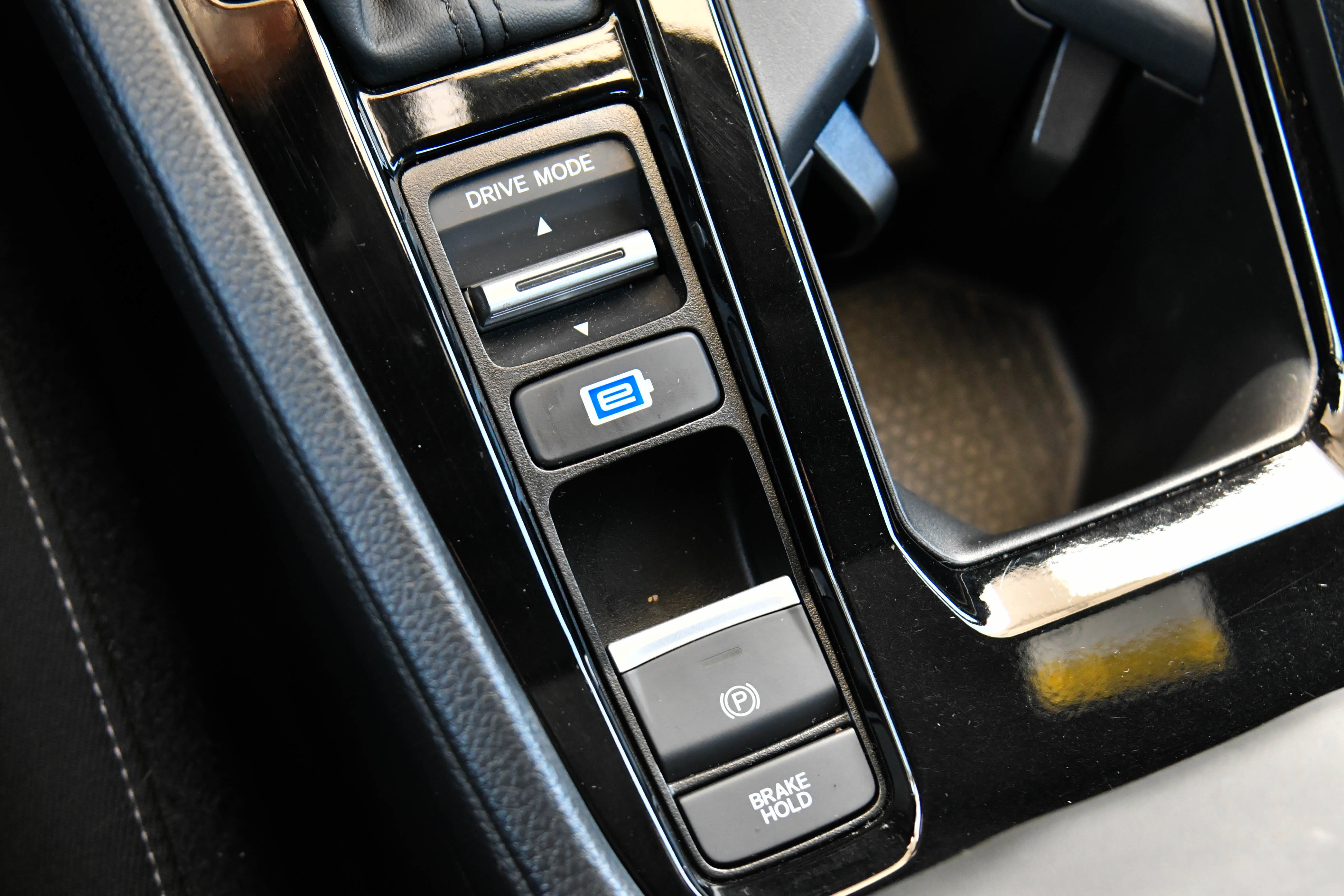 Used 2024 Honda Accord Sport image 28