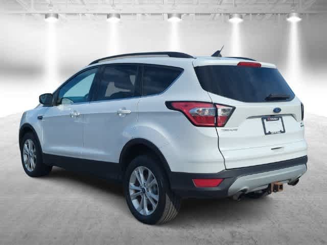 Used 2018 Ford Escape SE w/ SE Sync 3 Package AWD/4WD image 6