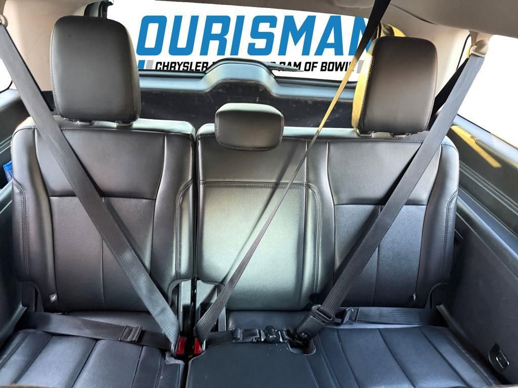 Used 2022 Ford Expedition Max XLT image 23