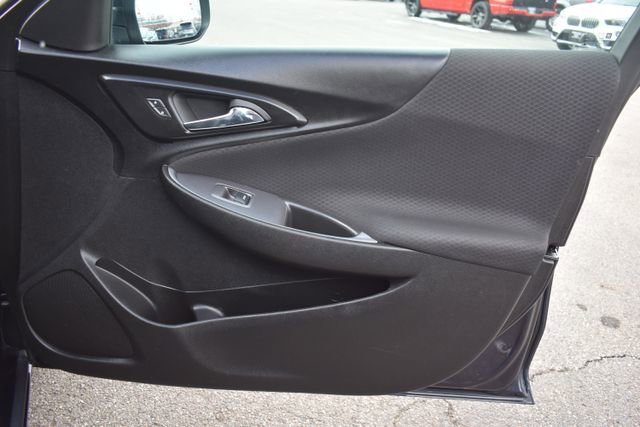 Used 2023 Chevrolet Malibu LT image 38