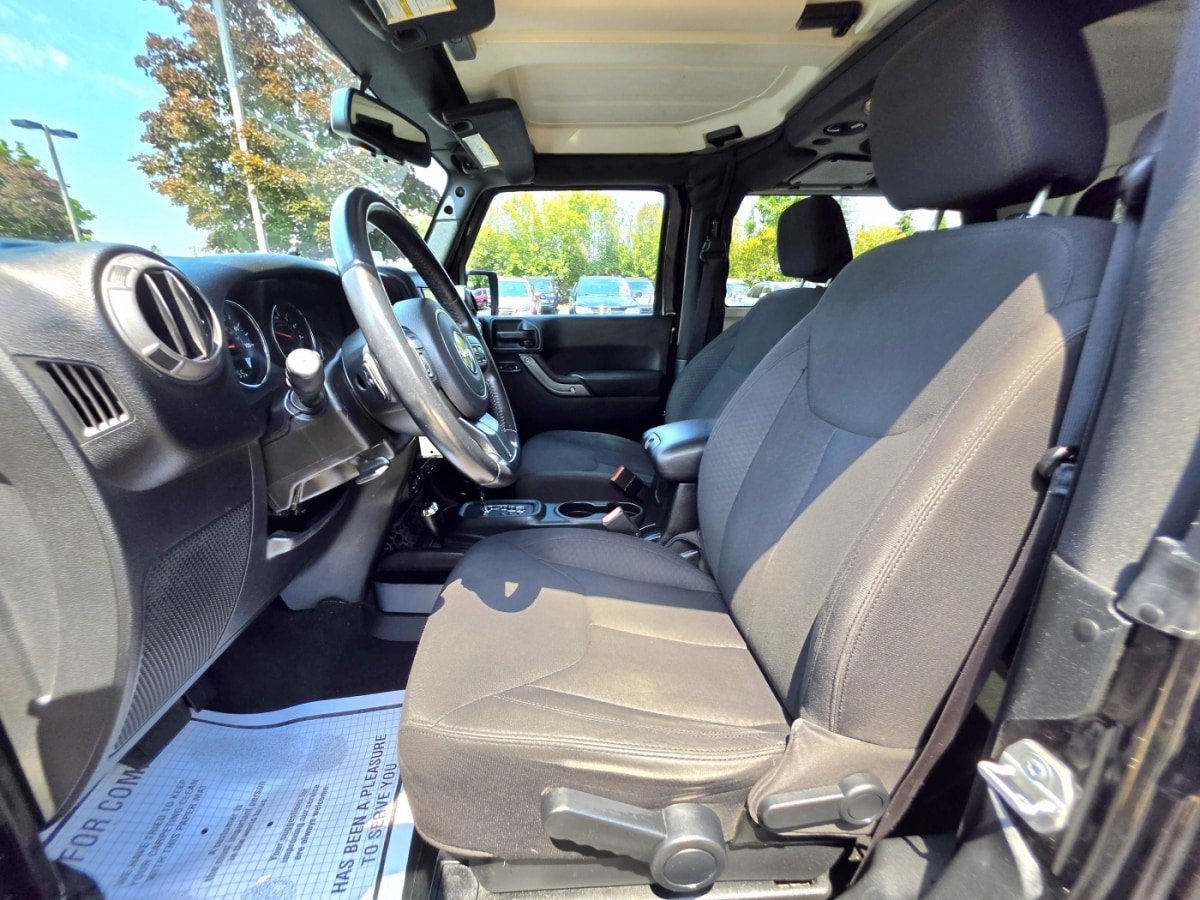 Used 2016 Jeep Wrangler Sport w/ Quick Order Package 24S AWD/4WD image 14