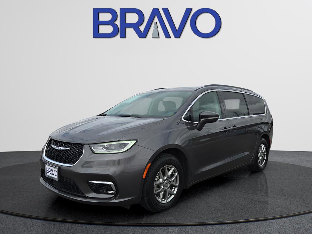 Used 2021 Chrysler Pacifica Touring image 1