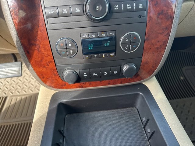 Used 2014 Chevrolet Silverado 2500 LTZ w/ LTZ Plus Package image 75