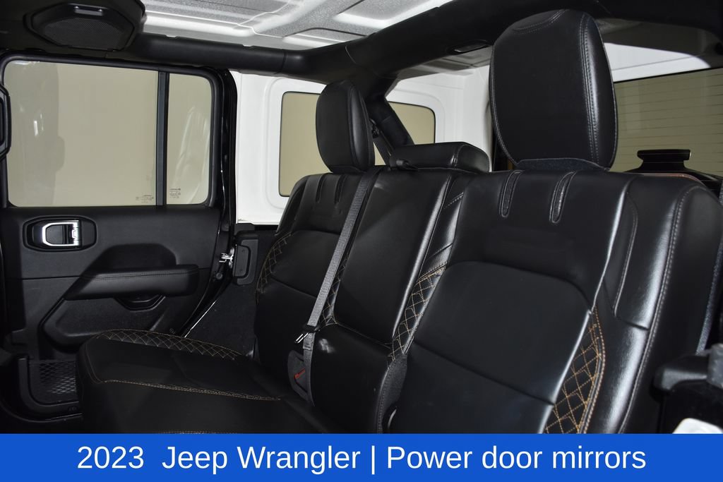 Used 2023 Jeep Wrangler Unlimited Sahara AWD/4WD image 30