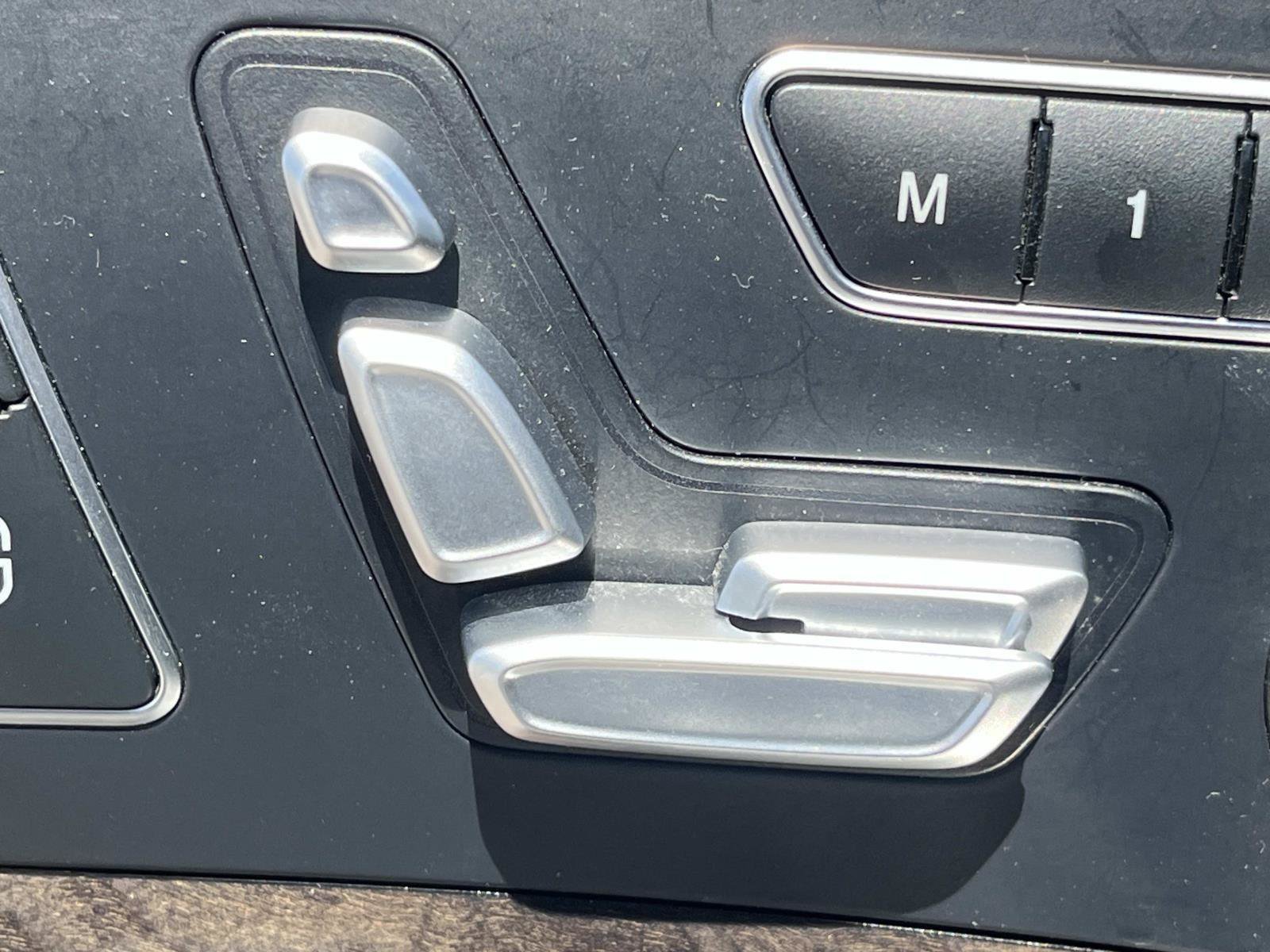 Used 2017 Mercedes-Benz SL 450 image 18