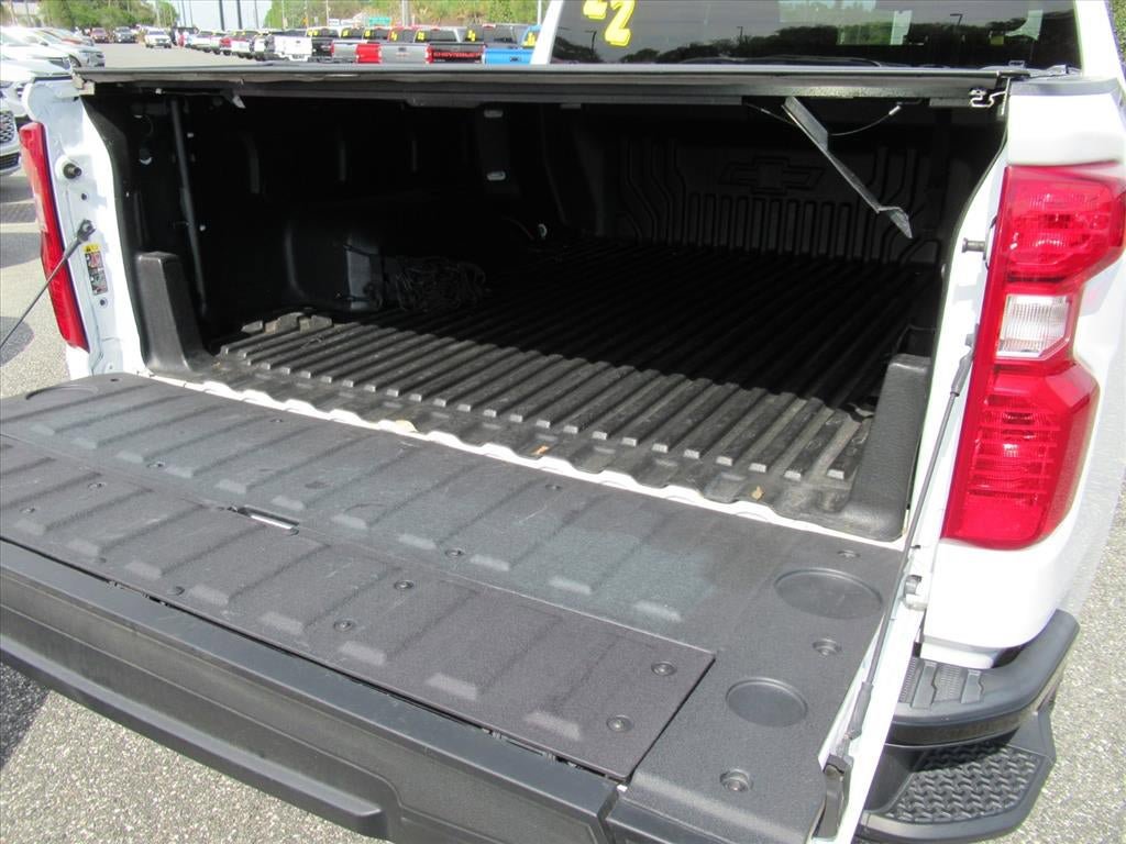 Used 2022 Chevrolet Silverado 1500 Custom Trail Boss AWD/4WD image 29