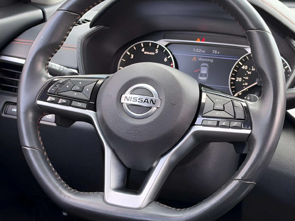 Used 2021 Nissan Altima 2.5 SR AWD/4WD image 14
