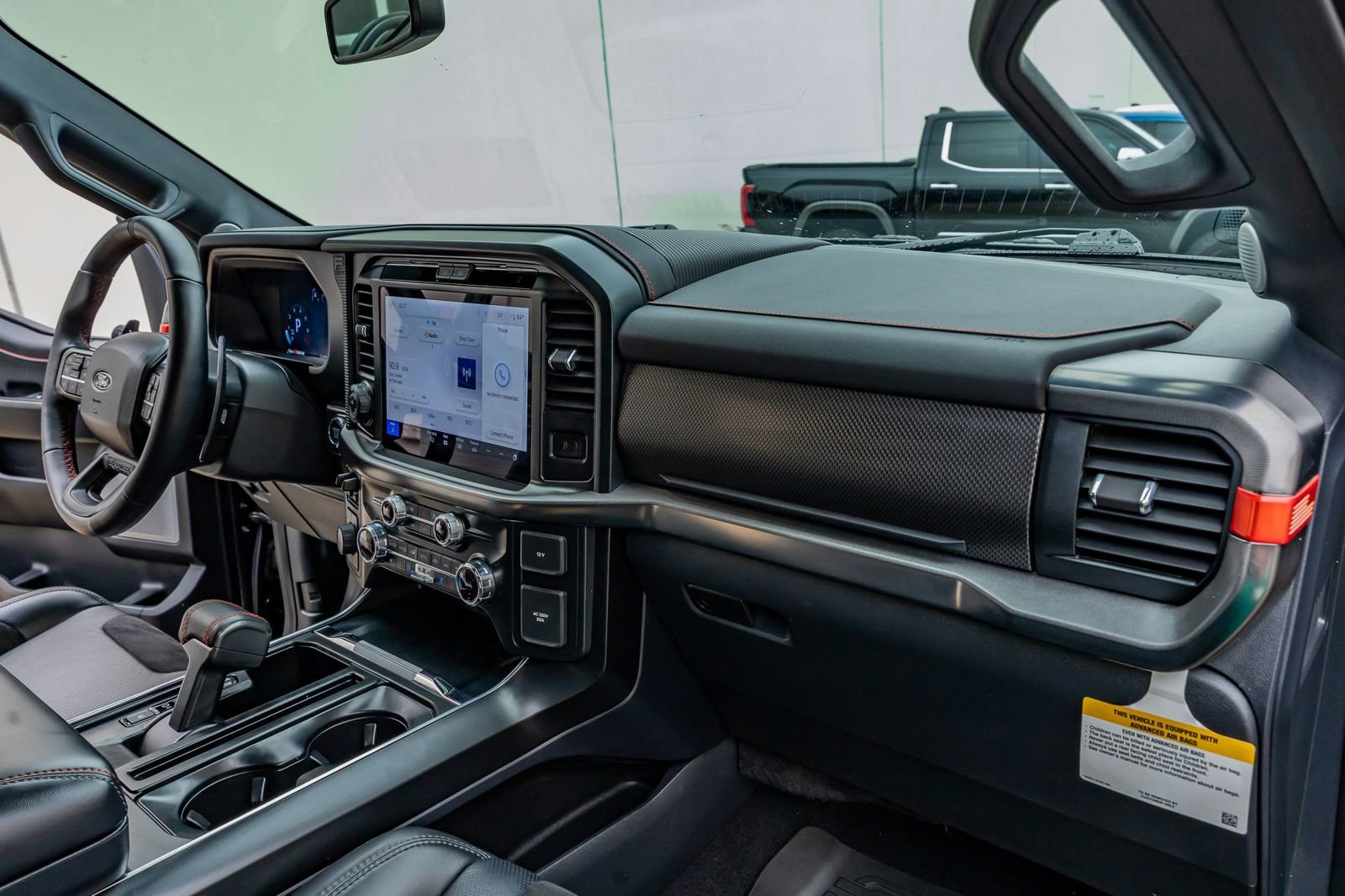 Used 2025 Ford F150 Raptor AWD/4WD image 18