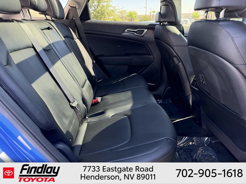 Used 2026 Kia Sportage EX w/ EX Panorama Roof Package FWD image 13