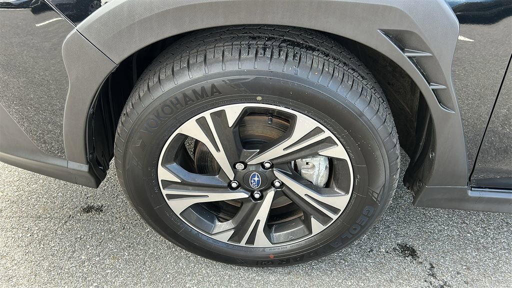 Certified 2025 Subaru Crosstrek 2.0i Premium image 8