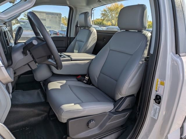 New 2026 Ford F250 XL w/ XL Chrome Package image 11