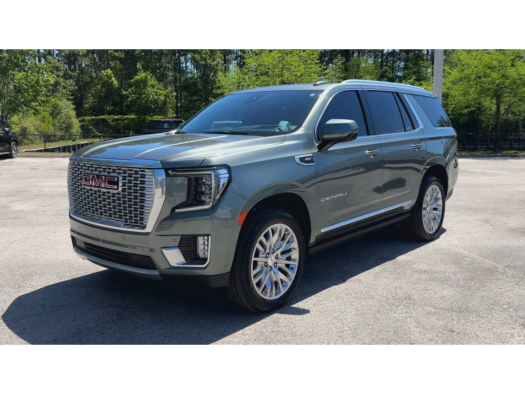 Certified 2023 GMC Yukon Denali w/ Denali Reserve Package AWD/4WD image 4