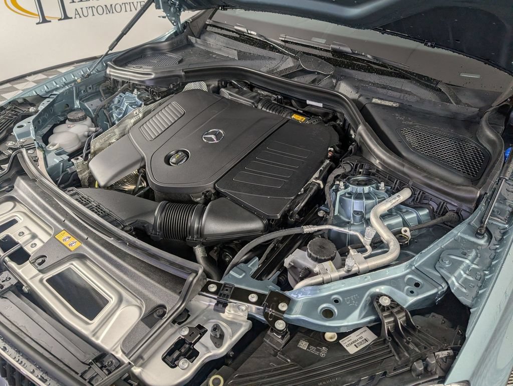 Used 2026 Mercedes-Benz GLC 300 4MATIC image 36
