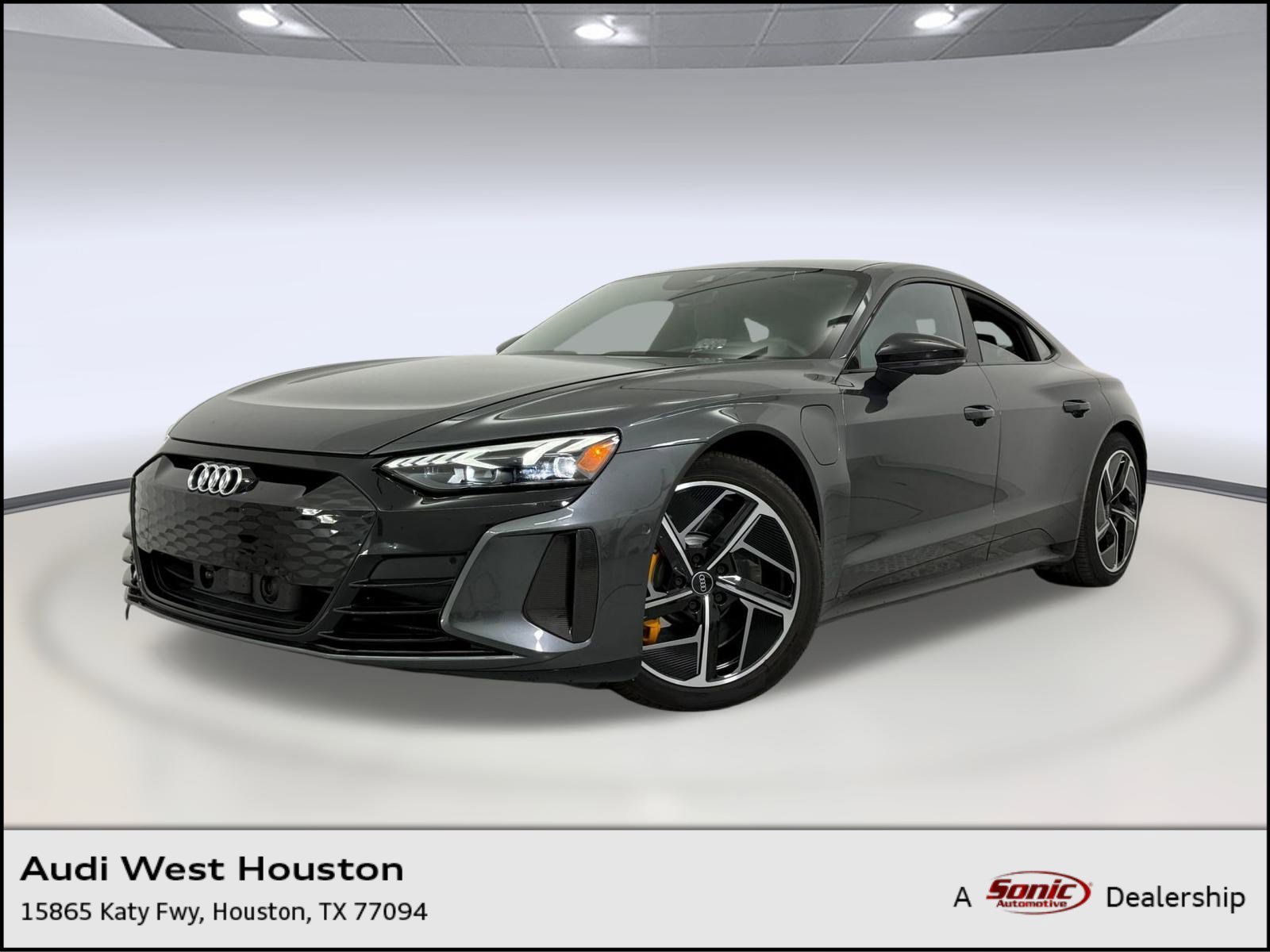 Used 2022 Audi RS e-tron GT image 1
