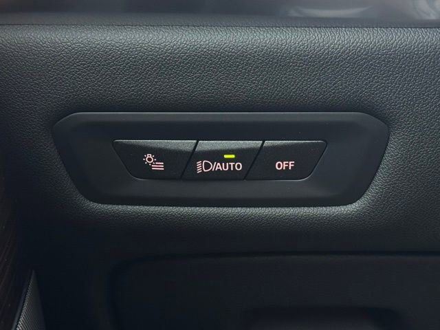 New 2026 BMW X6 xDrive40i w/ Climate Comfort Package image 32