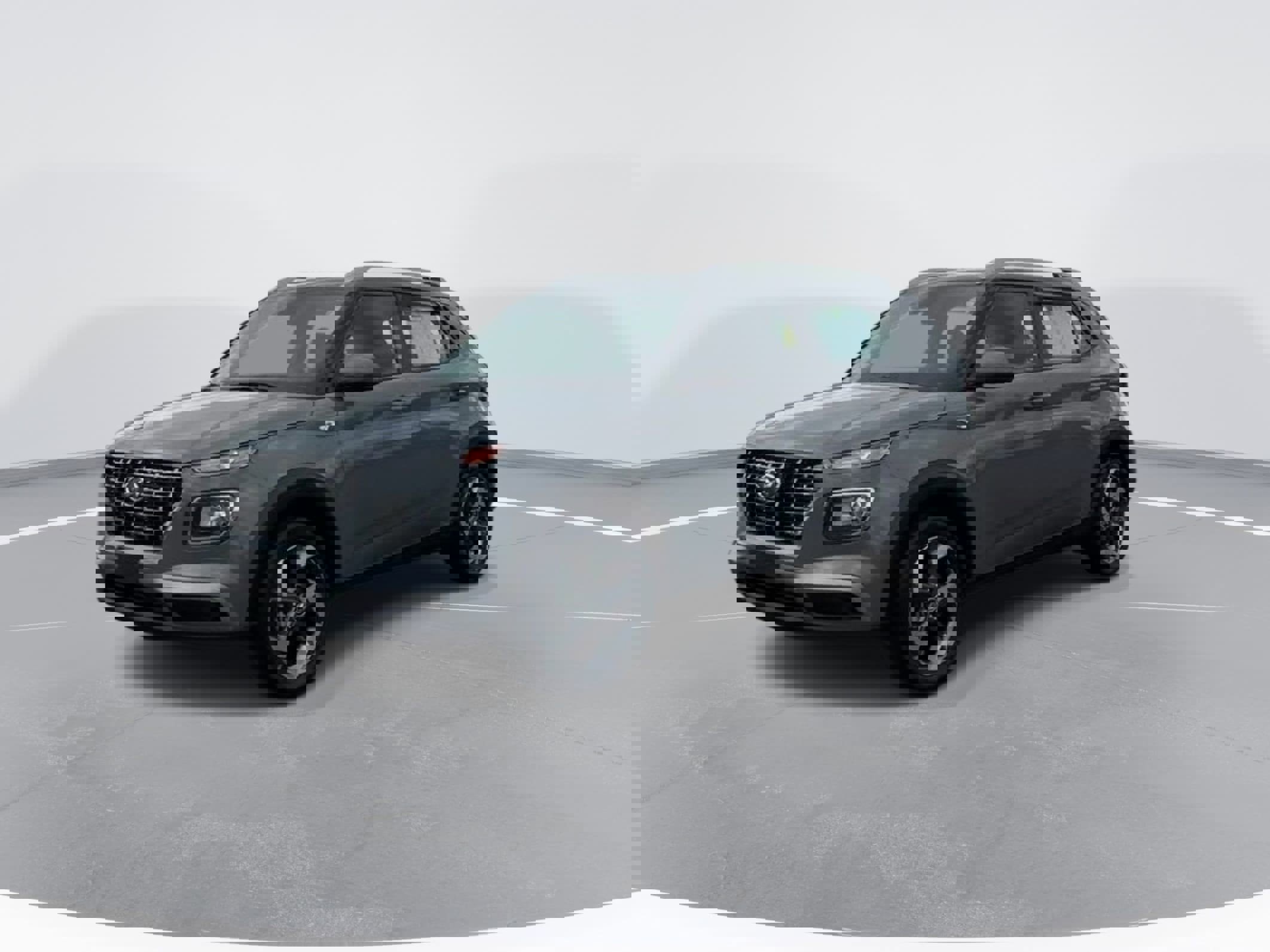 Used 2021 Hyundai Venue SEL image 3