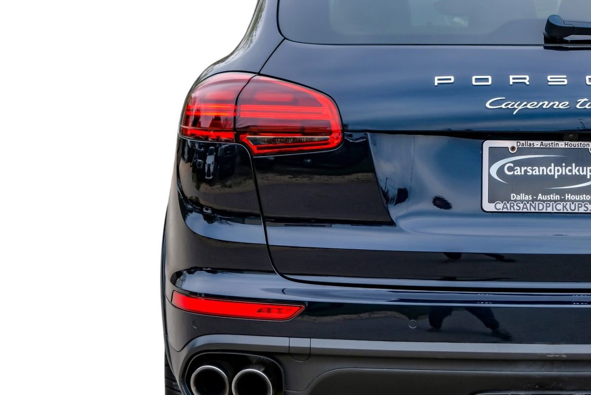 Used 2018 Porsche Cayenne Turbo image 52