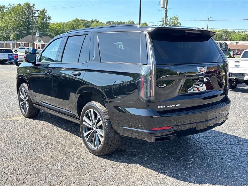 Used 2026 Cadillac Escalade Sport AWD/4WD image 5