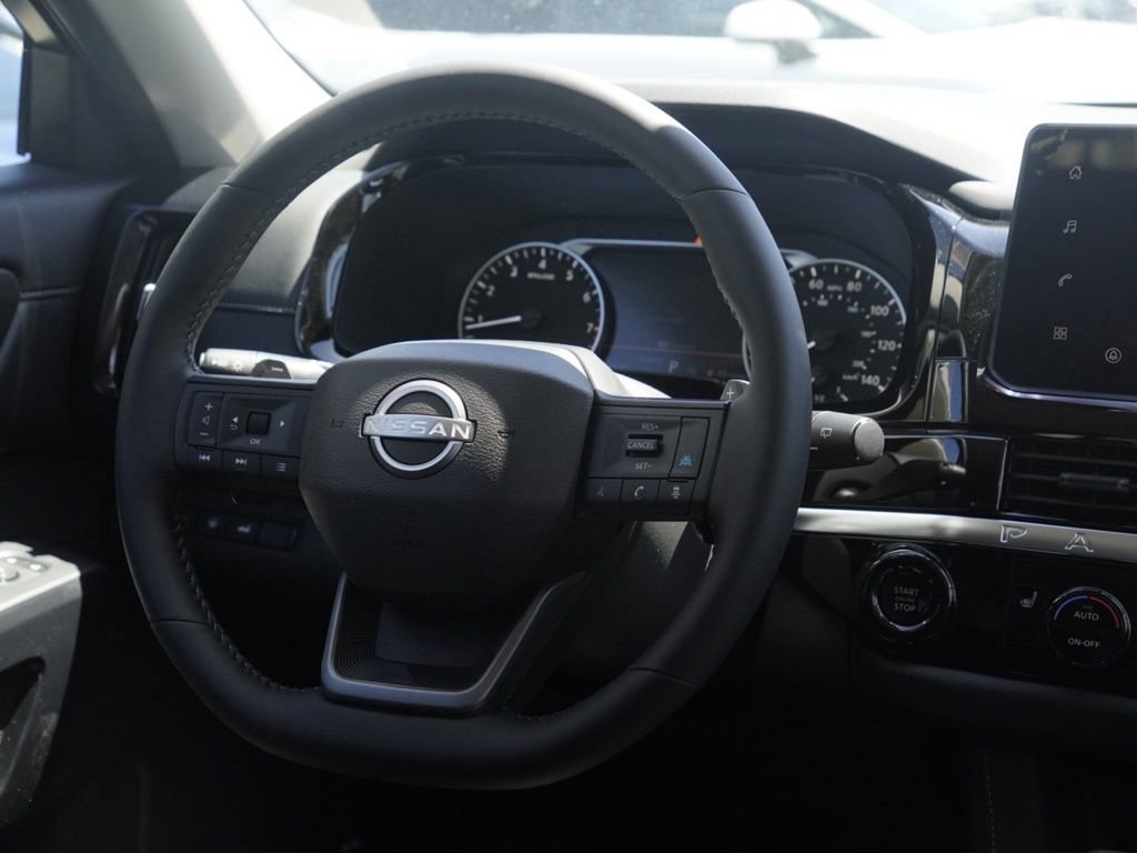 New 2026 Nissan Pathfinder SV image 24