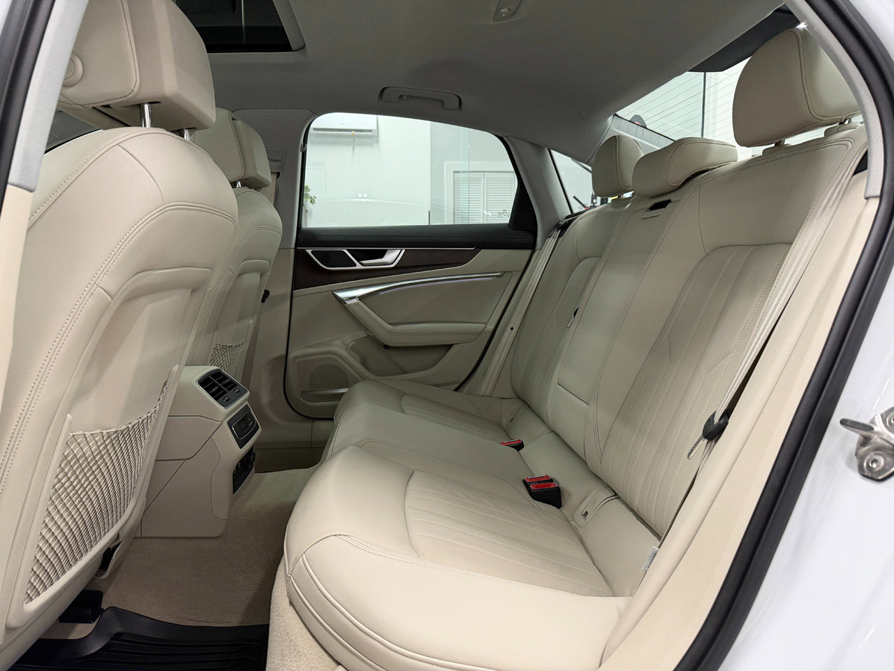 Used 2022 Audi A6 Premium Plus image 14