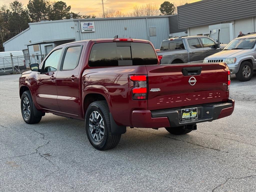 Certified 2024 Nissan Frontier SL w/ Technology Package image 5