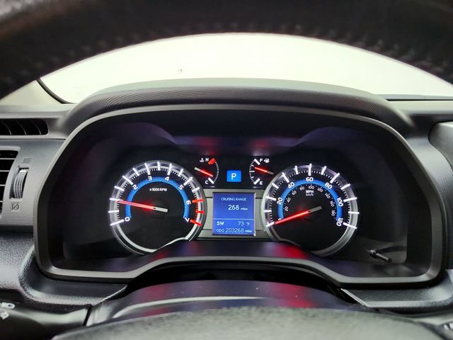 Used 2016 Toyota 4Runner SR5 AWD/4WD image 18